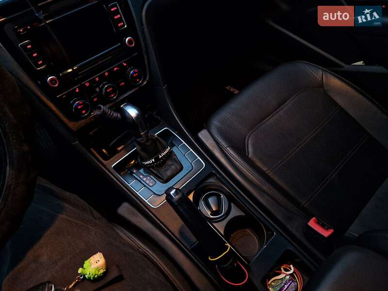 Седан Volkswagen Passat 2012 в Кропивницком фото 15 Седан Volkswagen Passat 2012 в Кропивницком
