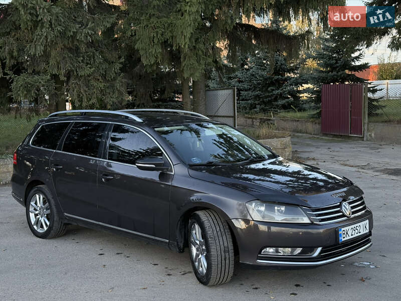 Универсал Volkswagen Passat 2011 в Березному фото 5 Универсал Volkswagen Passat 2011 в Березному