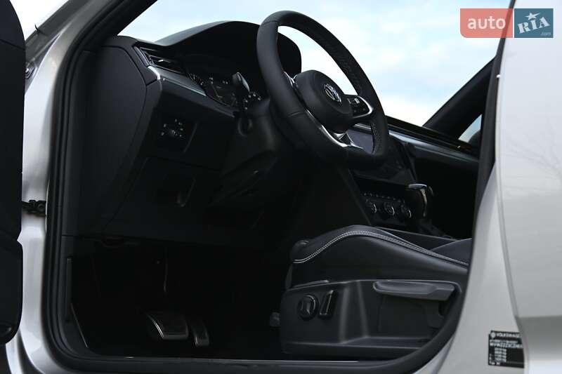 Универсал Volkswagen Passat 2016 в Бердичеве фото 31 Универсал Volkswagen Passat 2016 в Бердичеве