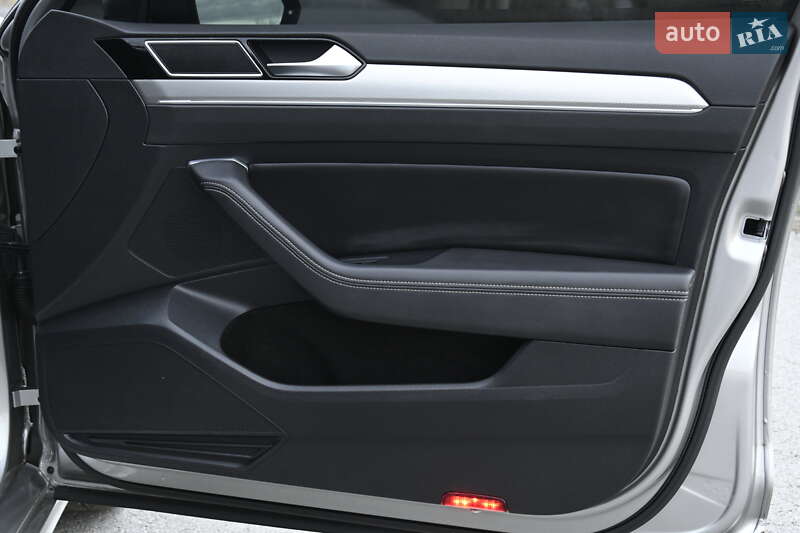 Универсал Volkswagen Passat 2016 в Бердичеве фото 56 Универсал Volkswagen Passat 2016 в Бердичеве