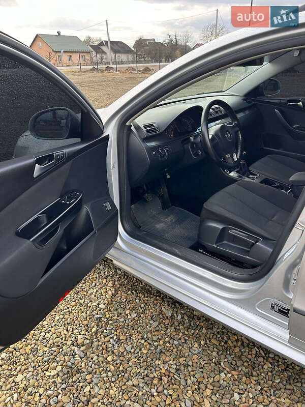 Универсал Volkswagen Passat 2010 в Калуше фото 9 Универсал Volkswagen Passat 2010 в Калуше