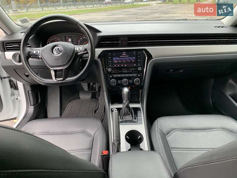 Седан Volkswagen Passat 2020 в Харькове фото 20 Седан Volkswagen Passat 2020 в Харькове