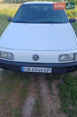 Седан Volkswagen Passat 1989 в Ніжині