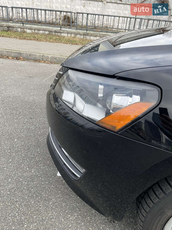 Седан Volkswagen Passat 2014 в Киеве фото 18 Седан Volkswagen Passat 2014 в Киеве