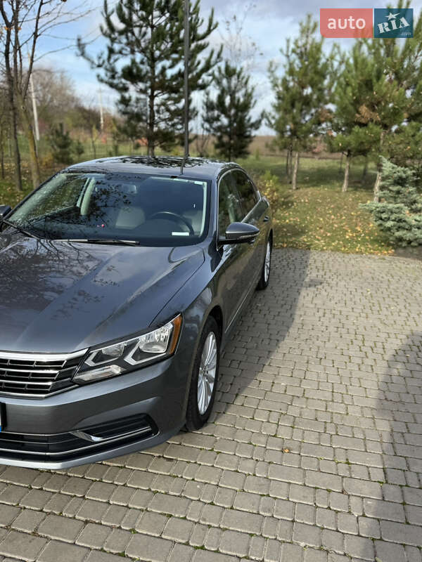 Седан Volkswagen Passat 2017 в Одесі