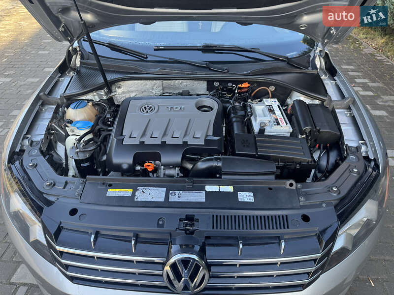 Седан Volkswagen Passat 2013 в Львове фото 15 Седан Volkswagen Passat 2013 в Львове