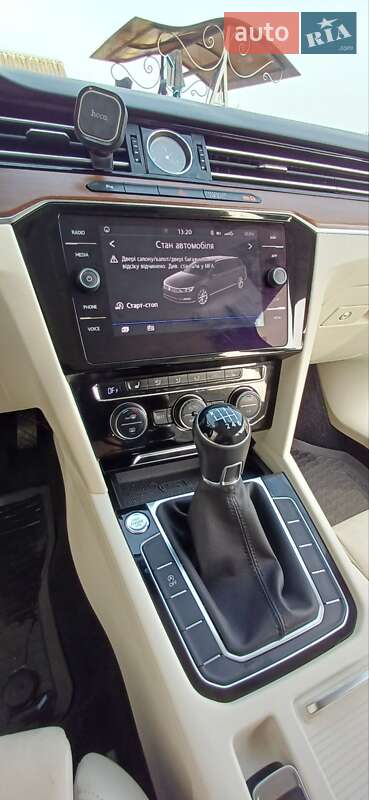 Универсал Volkswagen Passat 2019 в Ивано-Франковске