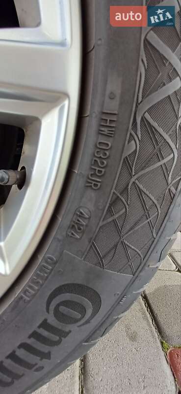 Универсал Volkswagen Passat 2019 в Ивано-Франковске