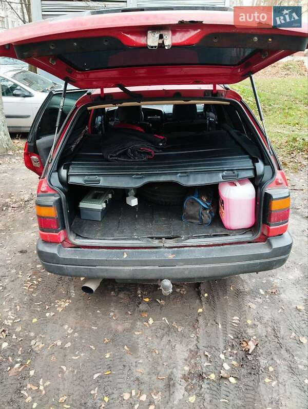 Универсал Volkswagen Passat 1989 в Сумах