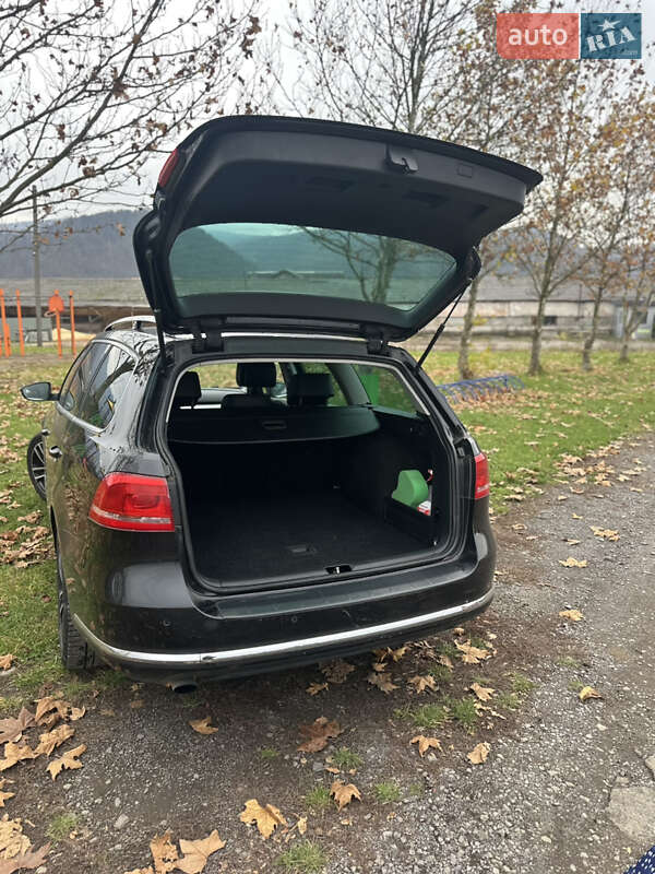 Универсал Volkswagen Passat 2011 в Ужгороде