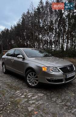 Седан Volkswagen Passat 2005 в Богодухіву