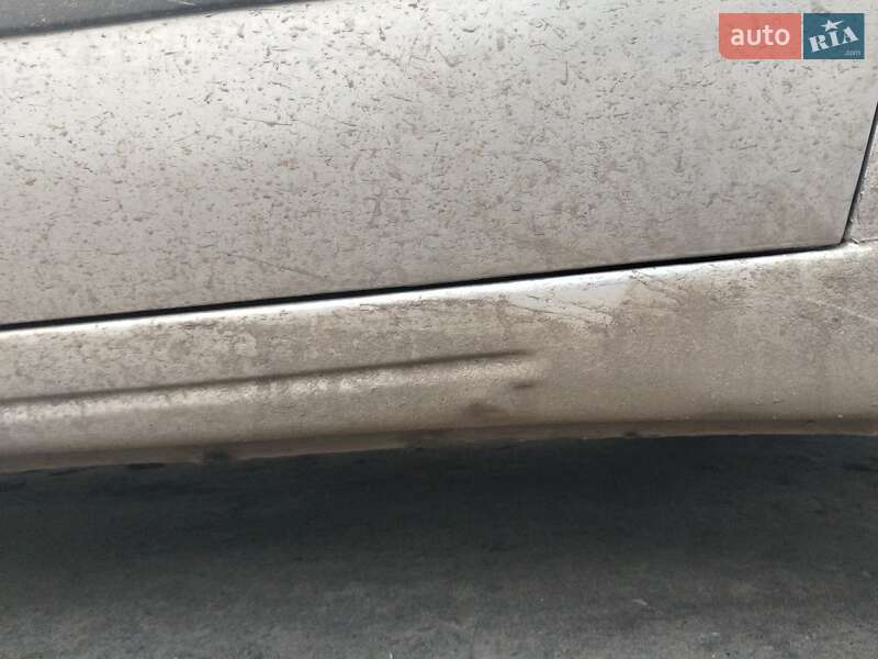 Седан Volkswagen Passat 1988 в Харькове