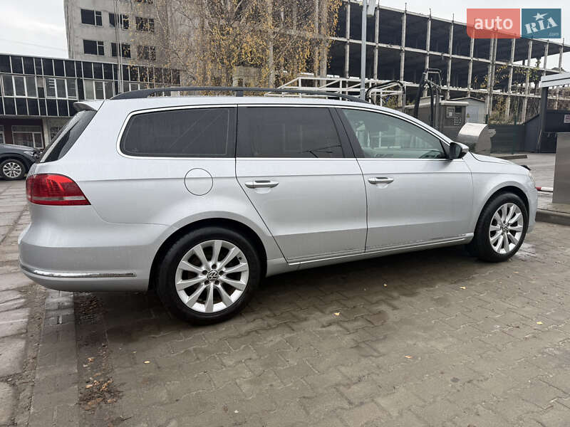 Универсал Volkswagen Passat 2011 в Львове фото 6 Универсал Volkswagen Passat 2011 в Львове