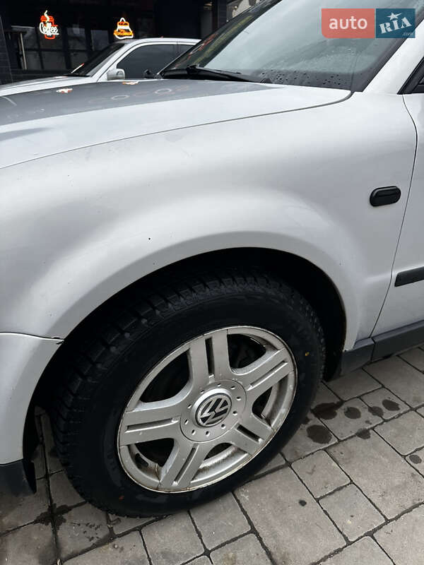 Седан Volkswagen Passat 1999 в Ужгороде фото 10 Седан Volkswagen Passat 1999 в Ужгороде
