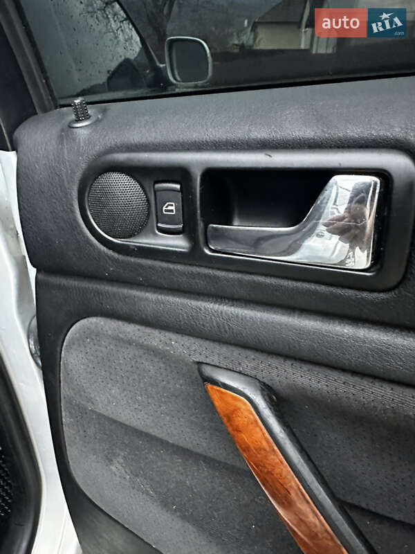 Седан Volkswagen Passat 1999 в Ужгороде фото 15 Седан Volkswagen Passat 1999 в Ужгороде