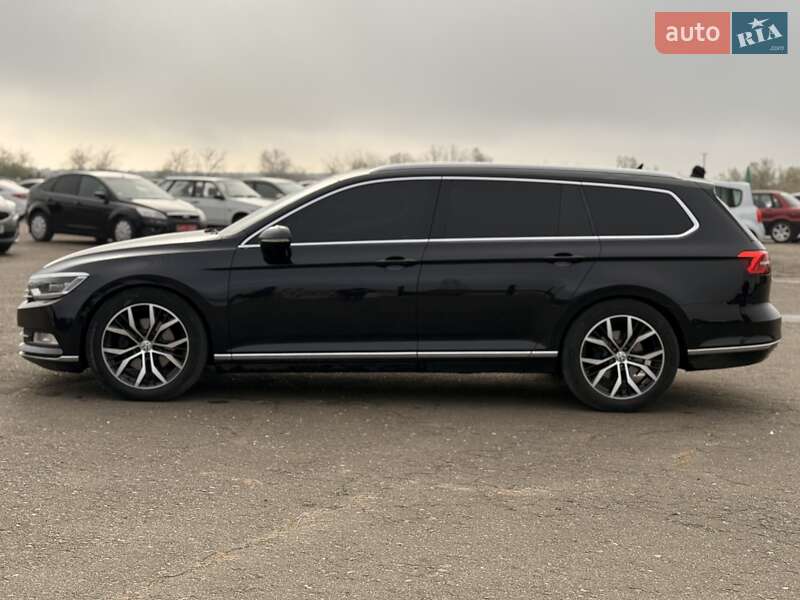 Седан Volkswagen Passat 2014 в Одессе