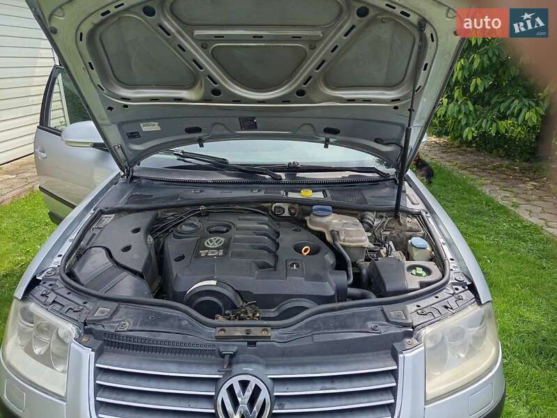 Универсал Volkswagen Passat 2004 в Черновцах фото 7 Универсал Volkswagen Passat 2004 в Черновцах