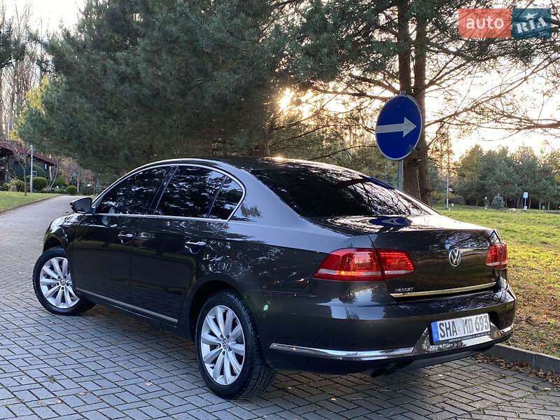 Седан Volkswagen Passat 2014 в Дрогобыче