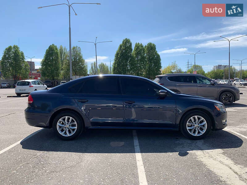 Седан Volkswagen Passat 2012 в Днепре фото 8 Седан Volkswagen Passat 2012 в Днепре