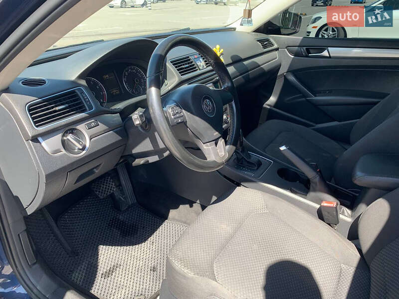 Седан Volkswagen Passat 2012 в Днепре фото 15 Седан Volkswagen Passat 2012 в Днепре