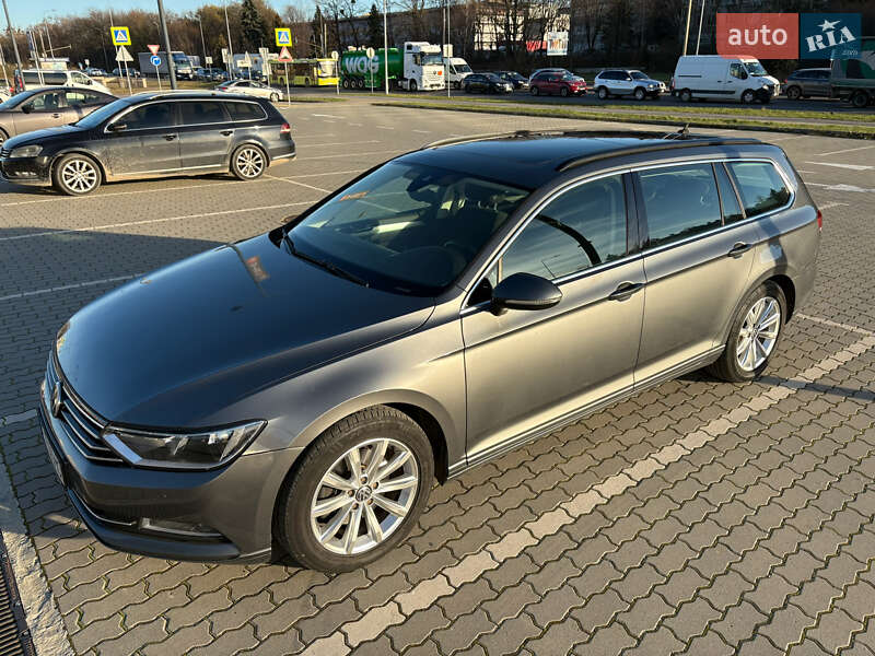 Универсал Volkswagen Passat 2017 в Львове фото 4 Универсал Volkswagen Passat 2017 в Львове