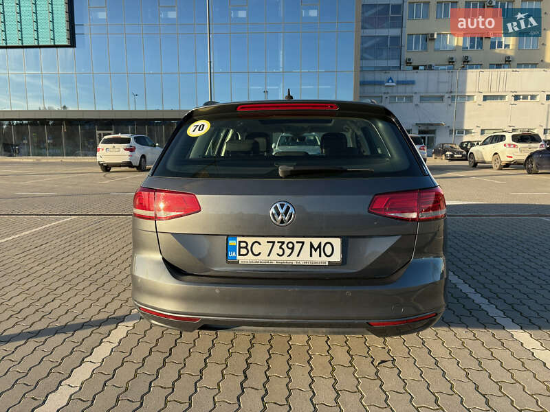 Универсал Volkswagen Passat 2017 в Львове фото 8 Универсал Volkswagen Passat 2017 в Львове