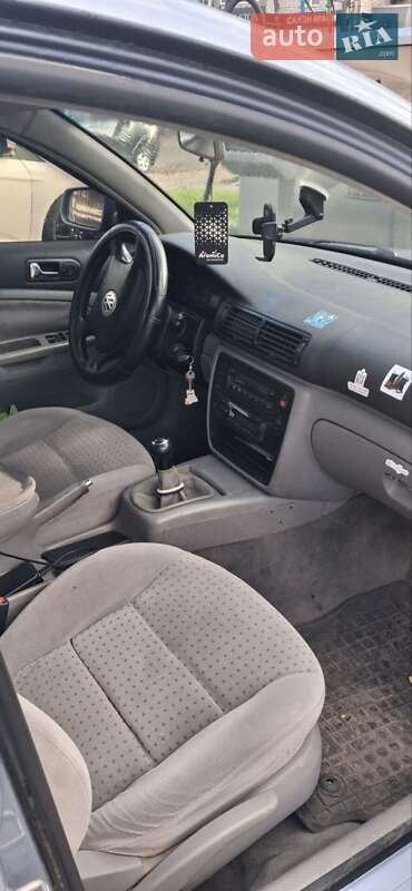 Универсал Volkswagen Passat 2000 в Николаеве