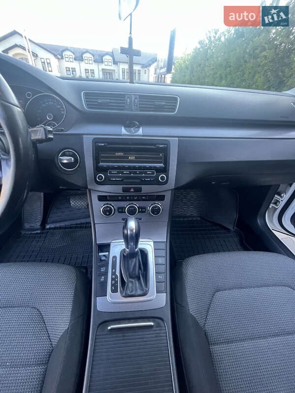 Универсал Volkswagen Passat 2013 в Сельцо