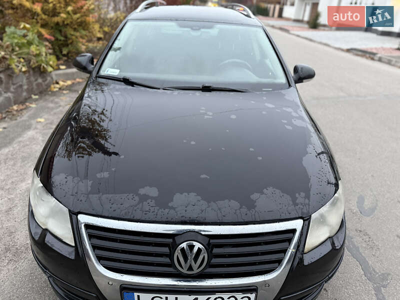 Универсал Volkswagen Passat 2006 в Киеве