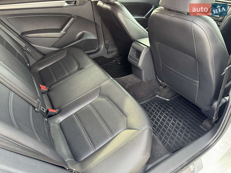 Седан Volkswagen Passat 2016 в Харькове фото 15 Седан Volkswagen Passat 2016 в Харькове