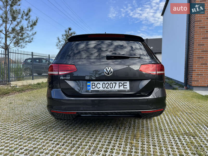Универсал Volkswagen Passat 2018 в Львове