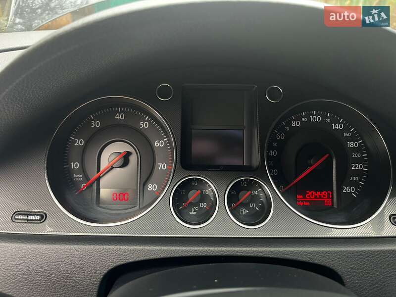 Седан Volkswagen Passat 2007 в Новгород-Северском