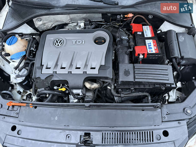 Седан Volkswagen Passat 2012 в Тернополе фото 39 Седан Volkswagen Passat 2012 в Тернополе