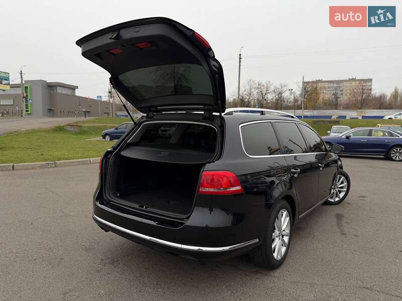 Универсал Volkswagen Passat 2013 в Кривом Роге