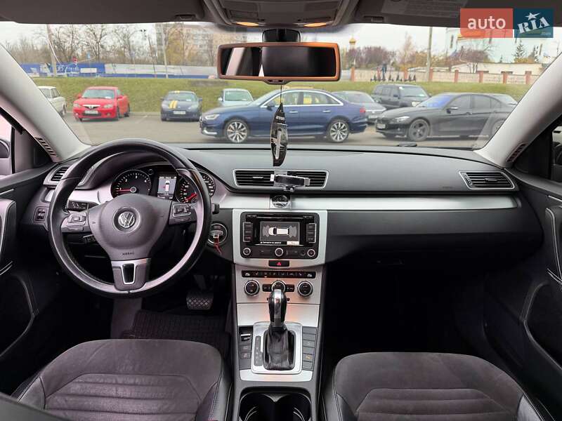 Универсал Volkswagen Passat 2013 в Кривом Роге