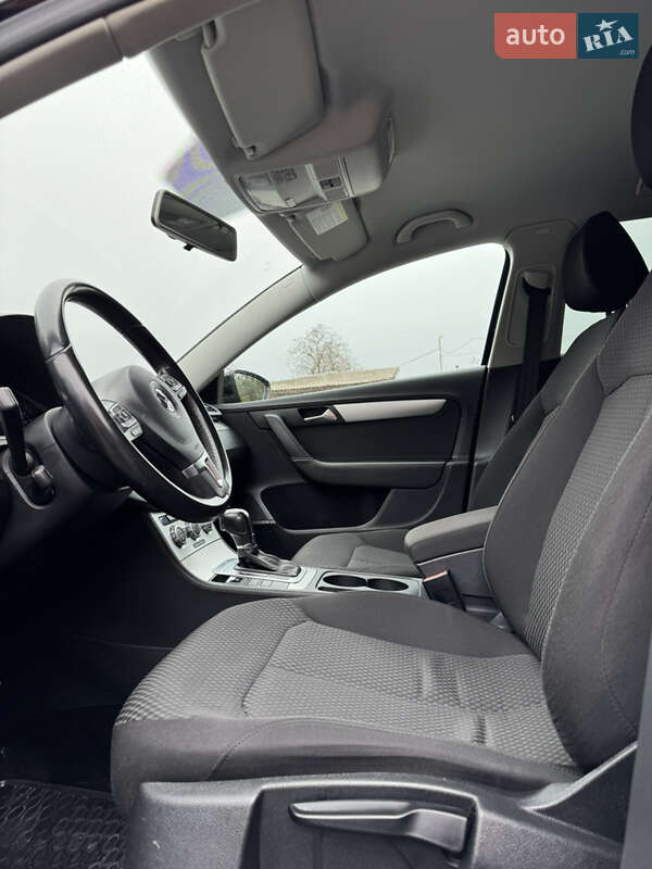 Универсал Volkswagen Passat 2014 в Виннице