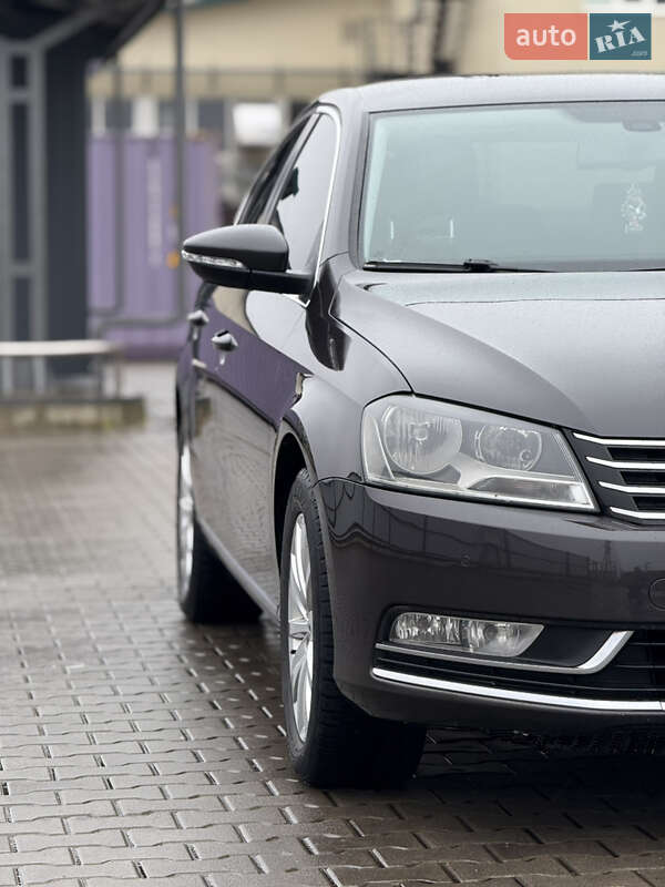 Седан Volkswagen Passat 2011 в Луцке фото 11 Седан Volkswagen Passat 2011 в Луцке