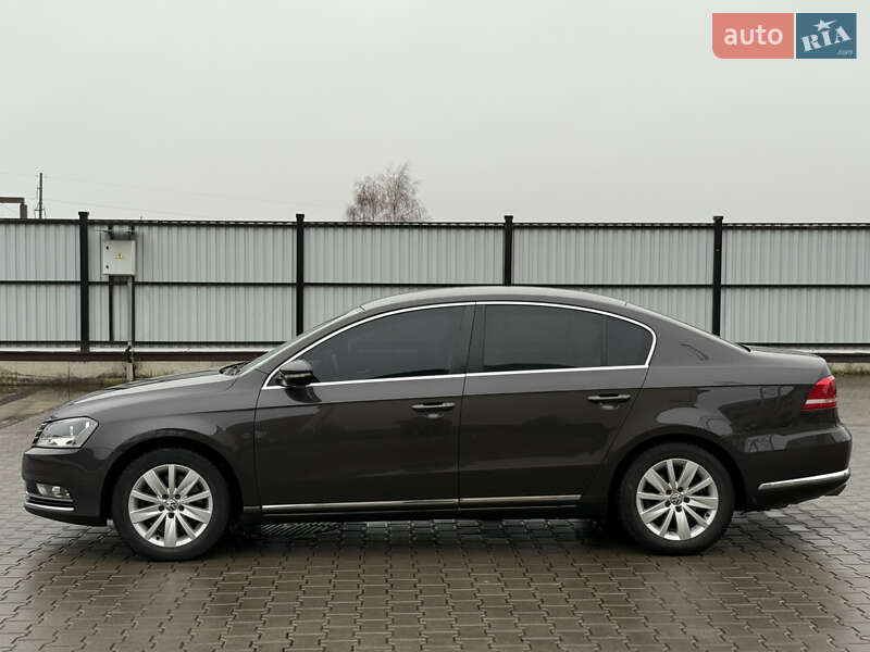 Седан Volkswagen Passat 2011 в Луцке фото 8 Седан Volkswagen Passat 2011 в Луцке