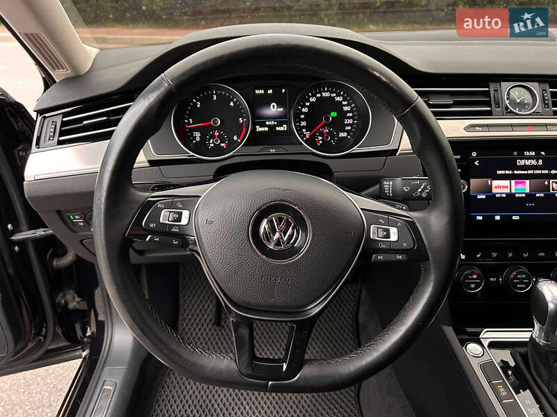 Универсал Volkswagen Passat 2017 в Киеве фото 20 Универсал Volkswagen Passat 2017 в Киеве
