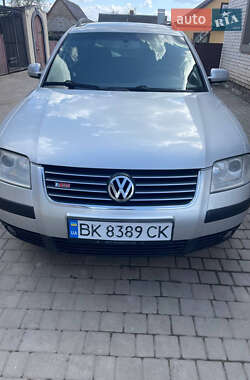 Універсал Volkswagen Passat 2002 в Луцьку