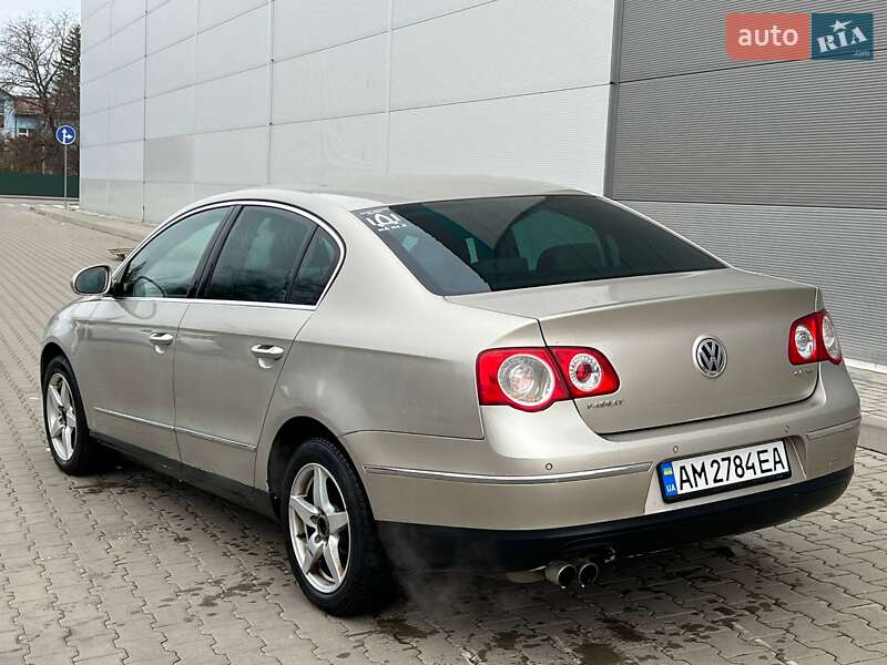Седан Volkswagen Passat 2007 в Киеве