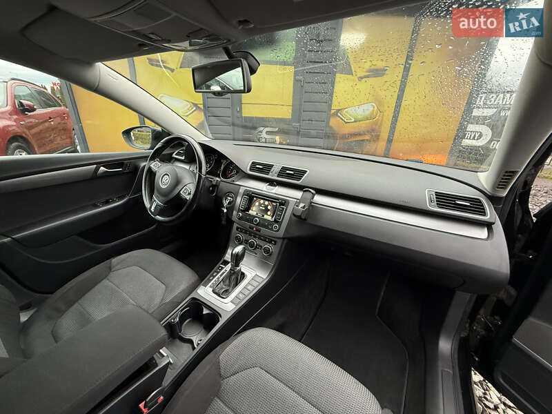 Универсал Volkswagen Passat 2014 в Стрые