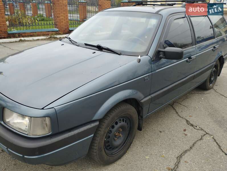 Универсал Volkswagen Passat 1988 в Днепре
