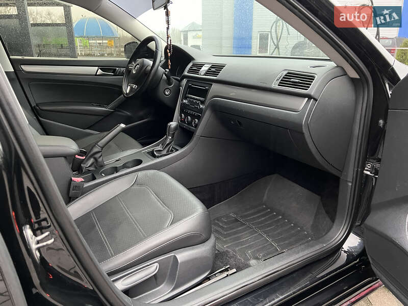 Седан Volkswagen Passat 2014 в Малине