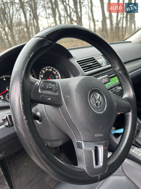 Седан Volkswagen Passat 2014 в Вінниці фото 10 Седан Volkswagen Passat 2014 в Вінниці