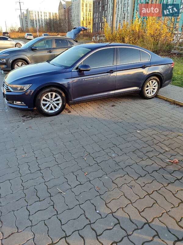 Седан Volkswagen Passat 2016 в Львове фото 3 Седан Volkswagen Passat 2016 в Львове