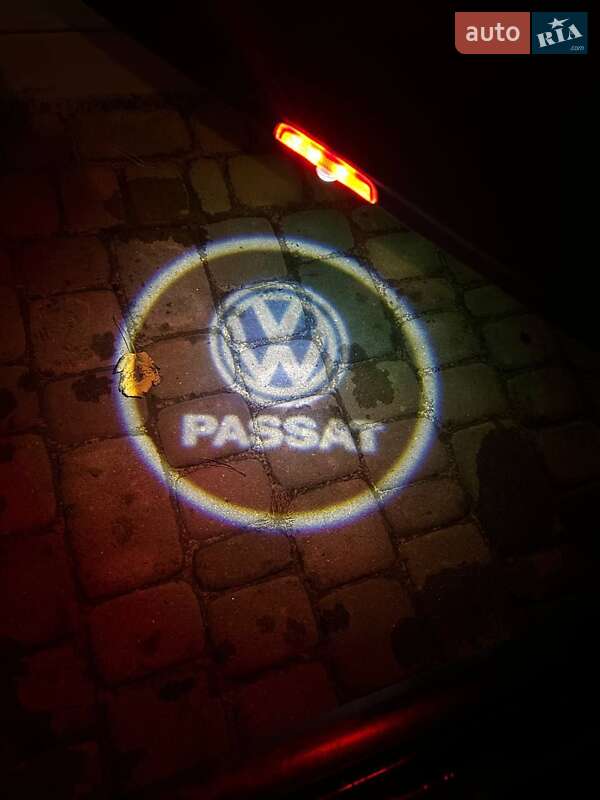 Седан Volkswagen Passat 2009 в Рокитном