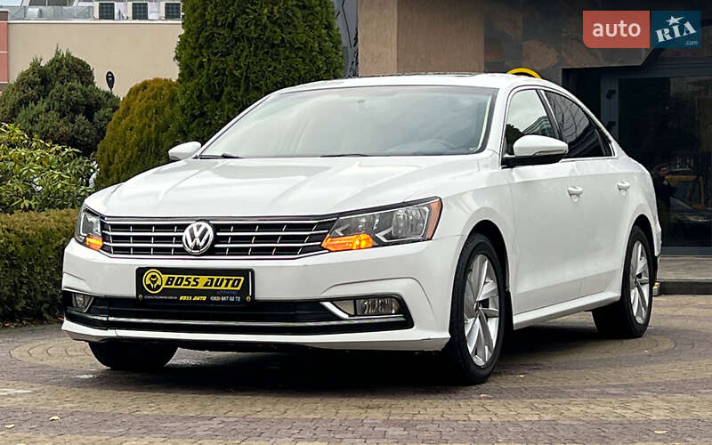 Седан Volkswagen Passat 2017 в Львові