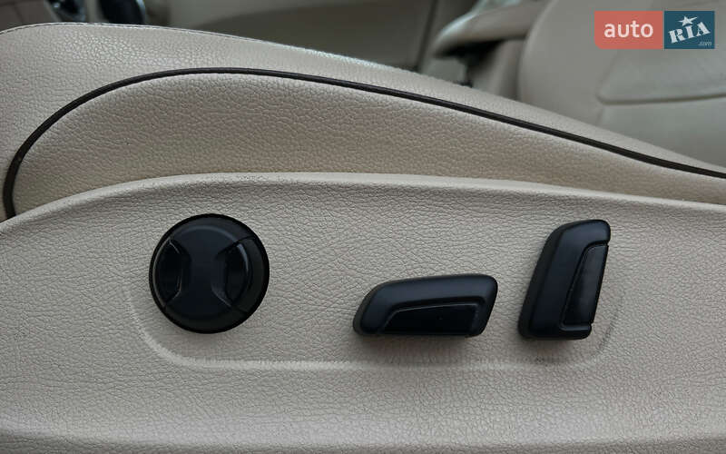 Седан Volkswagen Passat 2017 в Львові