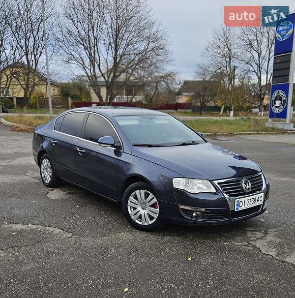 Седан Volkswagen Passat 2005 в Чемеровцах